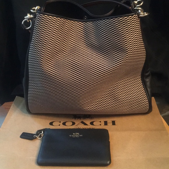 Coach Handbags - Coach phoebe Jacquard milk gold+Zip Case wallet